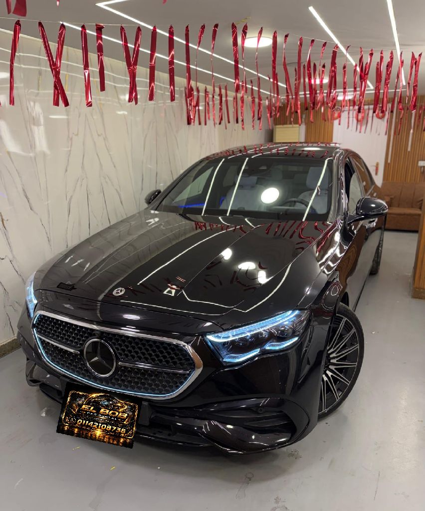 Mercedes E200